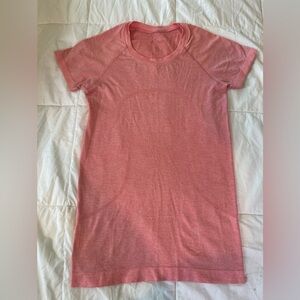 Lululemon Swiftly Tech Top